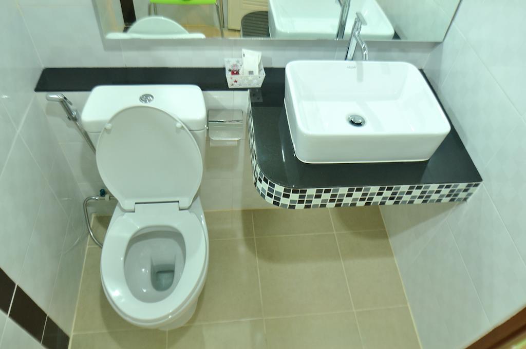 City Ratsada Lampang Habitación foto