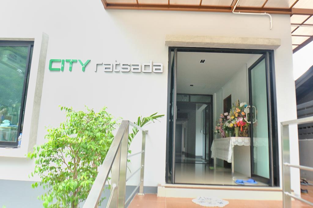 City Ratsada Lampang Exterior foto